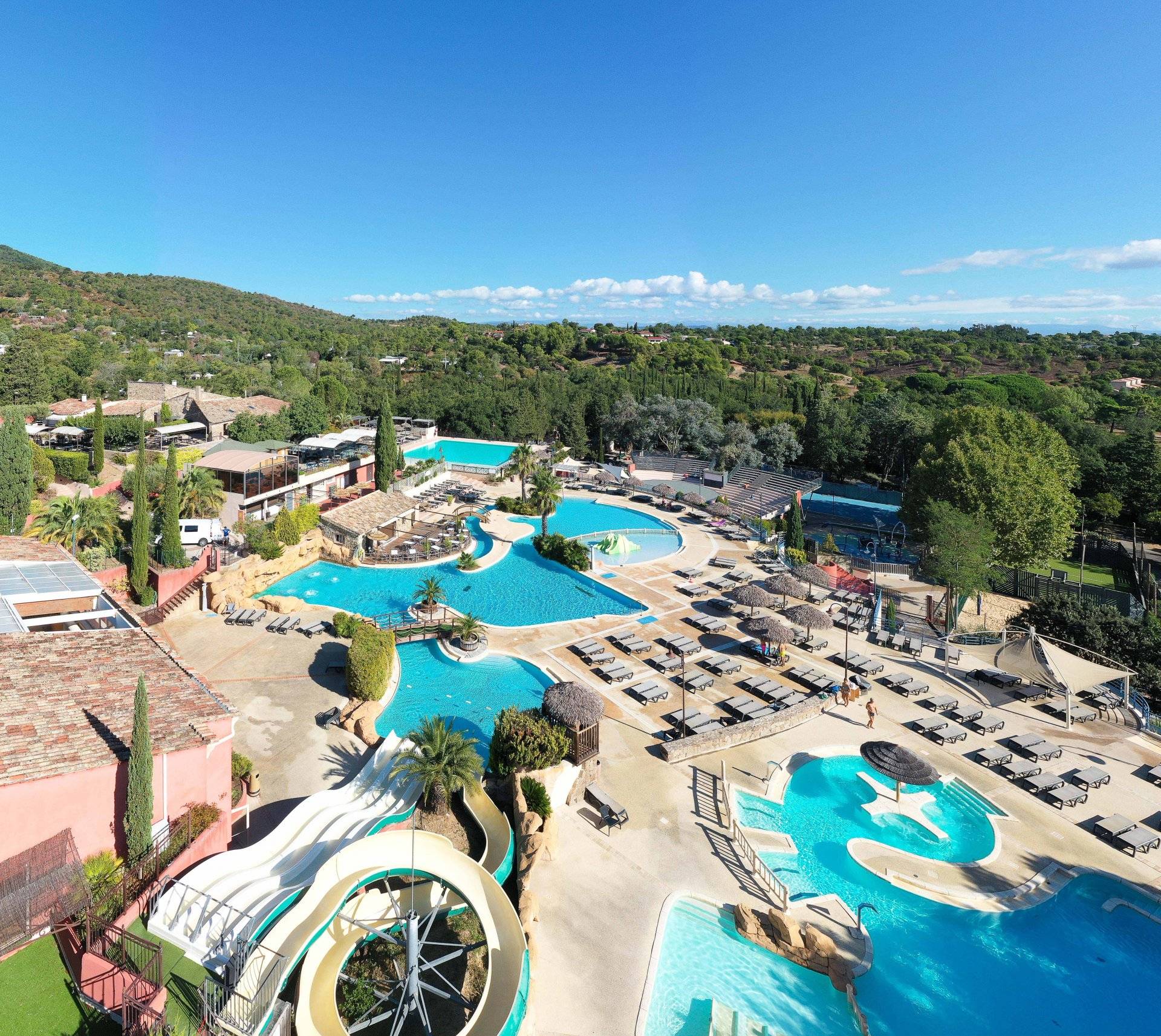 Camping Var 5 Toiles